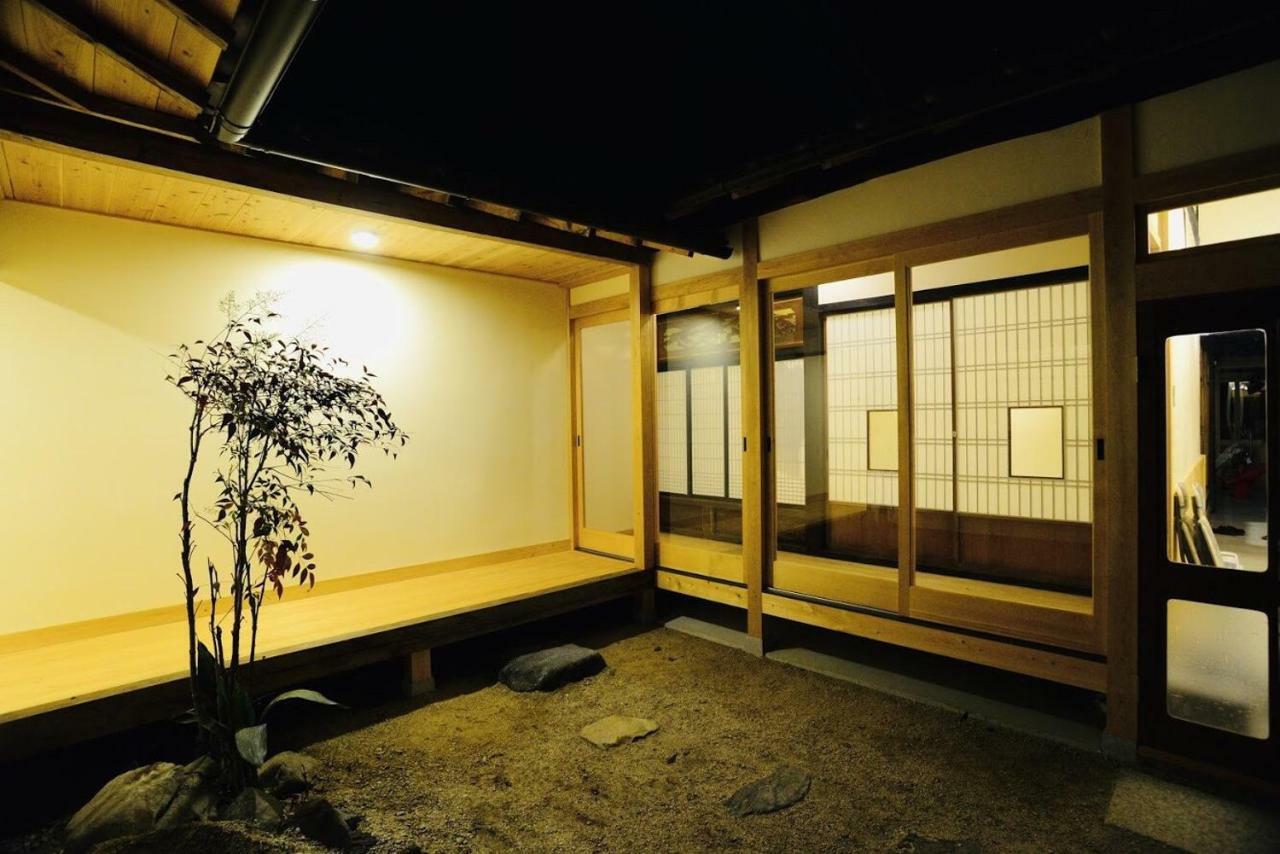 北房まちの駅 ゲストハウス Maniwa Exterior foto